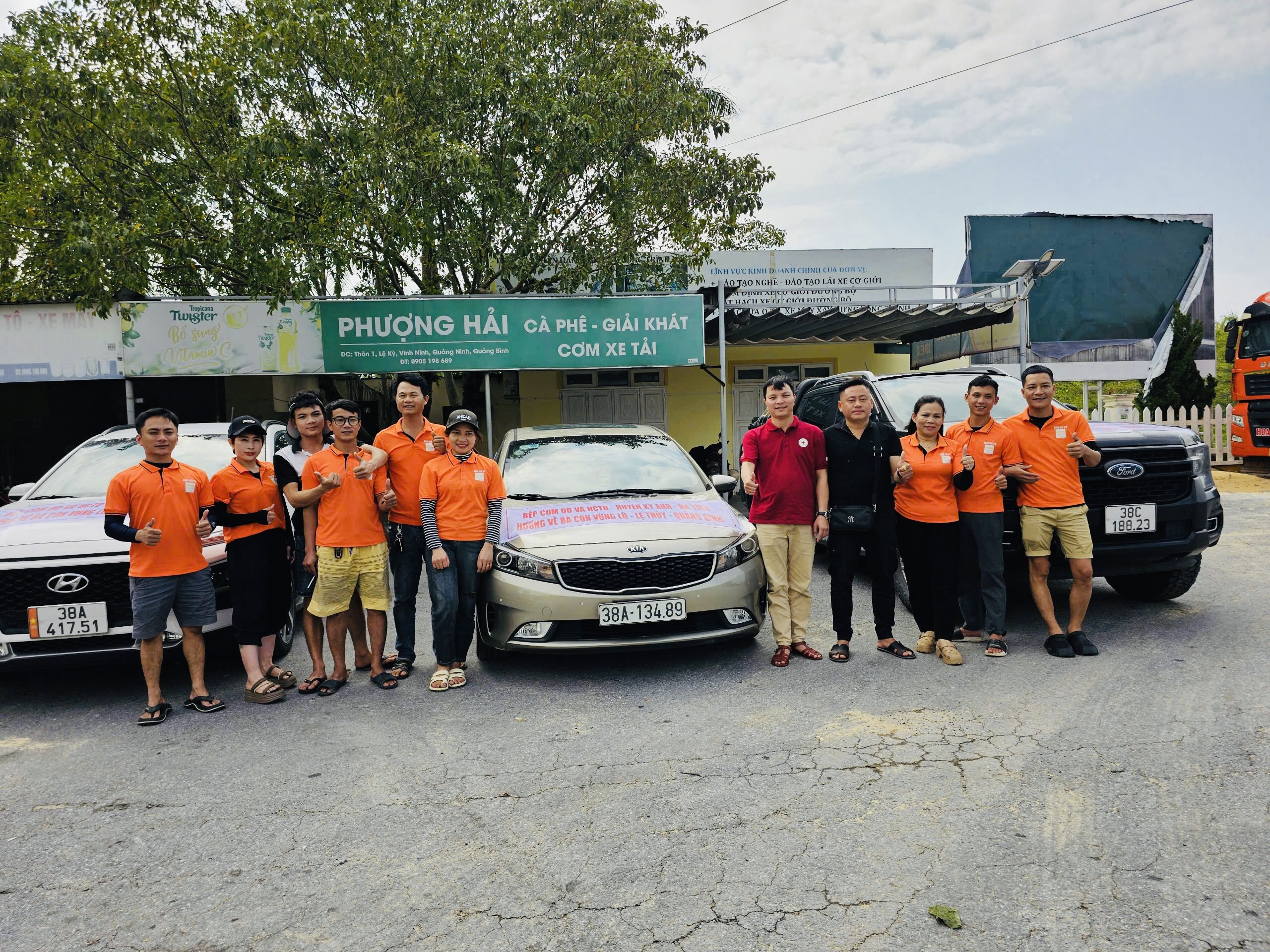 Huyện Kỳ Anh: Những chuyến xe nghĩa tình đến với đồng bào vùng lũ Quảng Bình