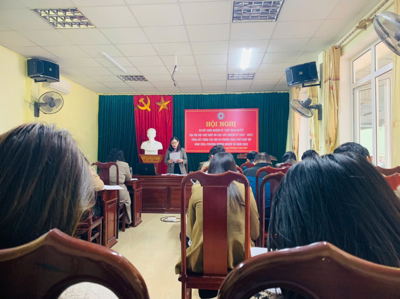 Hội Chữ thập đỏ thành phố tổ chức sơ kết giữa nhiệm kỳ 2022 - 2027 và tổng kết hoạt động Hội và phong trào Chữ thập đỏ năm 2024