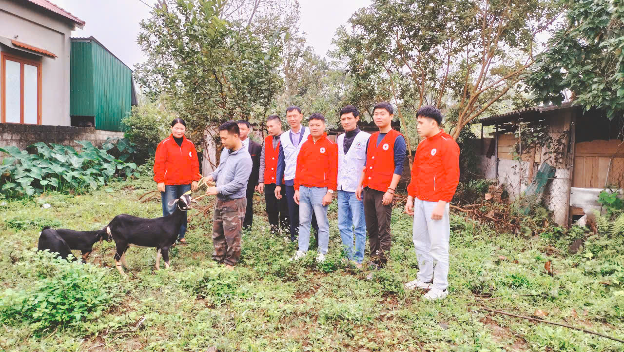 Huyện Vũ Quang: Hỗ trợ 6 mô hình sinh kế cho hộ nghèo, cận nghèo trên địa bàn huyện.