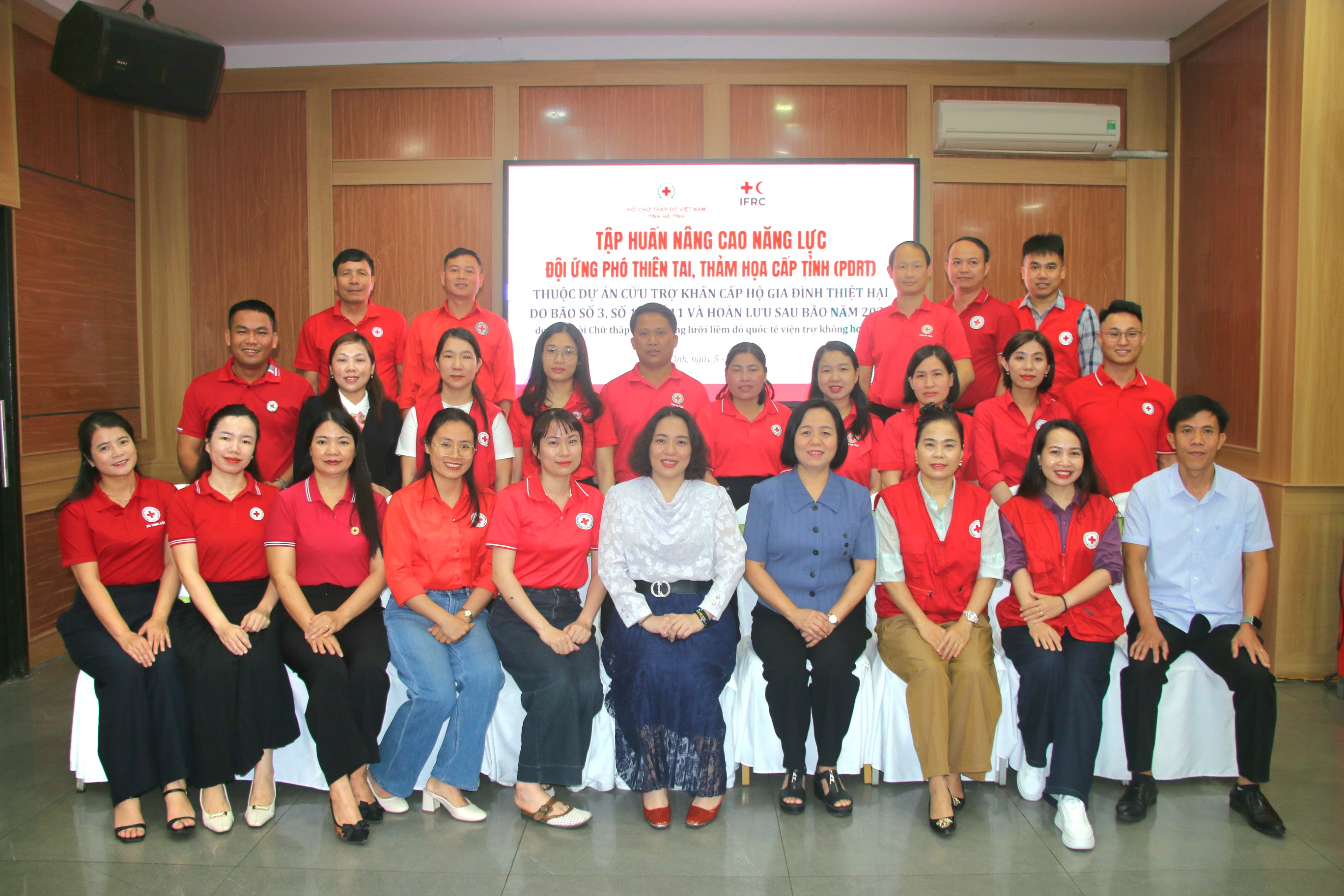 Hội Chữ thập đỏ tỉnh Hà Tĩnh khai mạc lớp tập huấn nâng cao năng lực ứng phó thiên tai, thảm họa