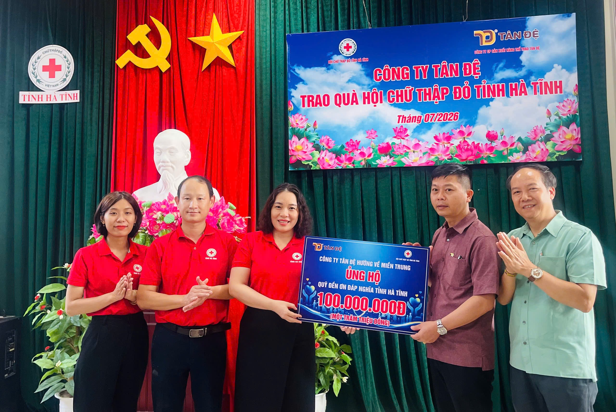 Khởi đầu nhiệm kỳ mới, Hội Chữ thập đỏ tỉnh Hà Tĩnh tiếp nhận hơn 834 triệu đồng hỗ trợ triển khai các hoạt động nhân đạo